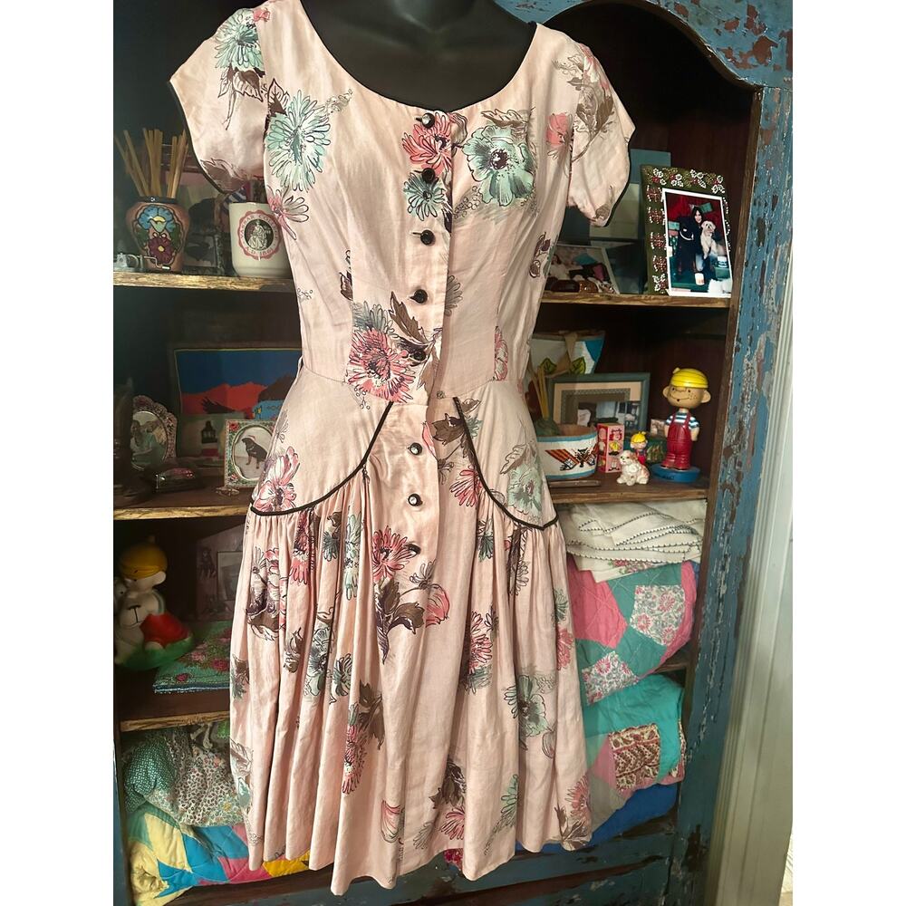 VINTAGE 40's 50's CUSTOM NEW LOOK SHIRTWAIST COTTON FLORAL DRESS